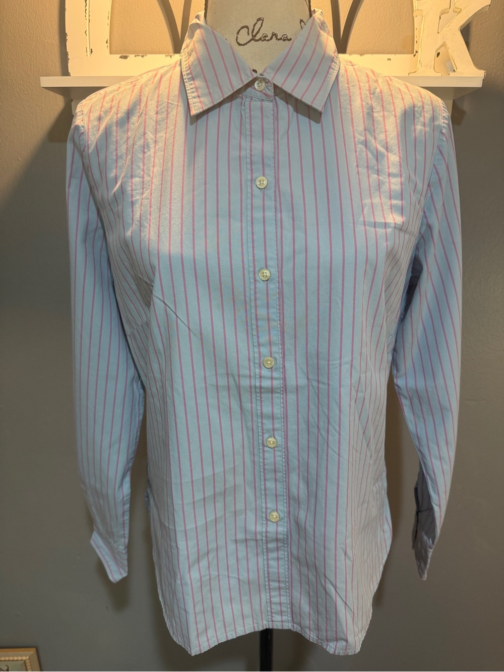 GAP BLUE/PINK STRIPED BUTTON DOWN SHIRT SZ M